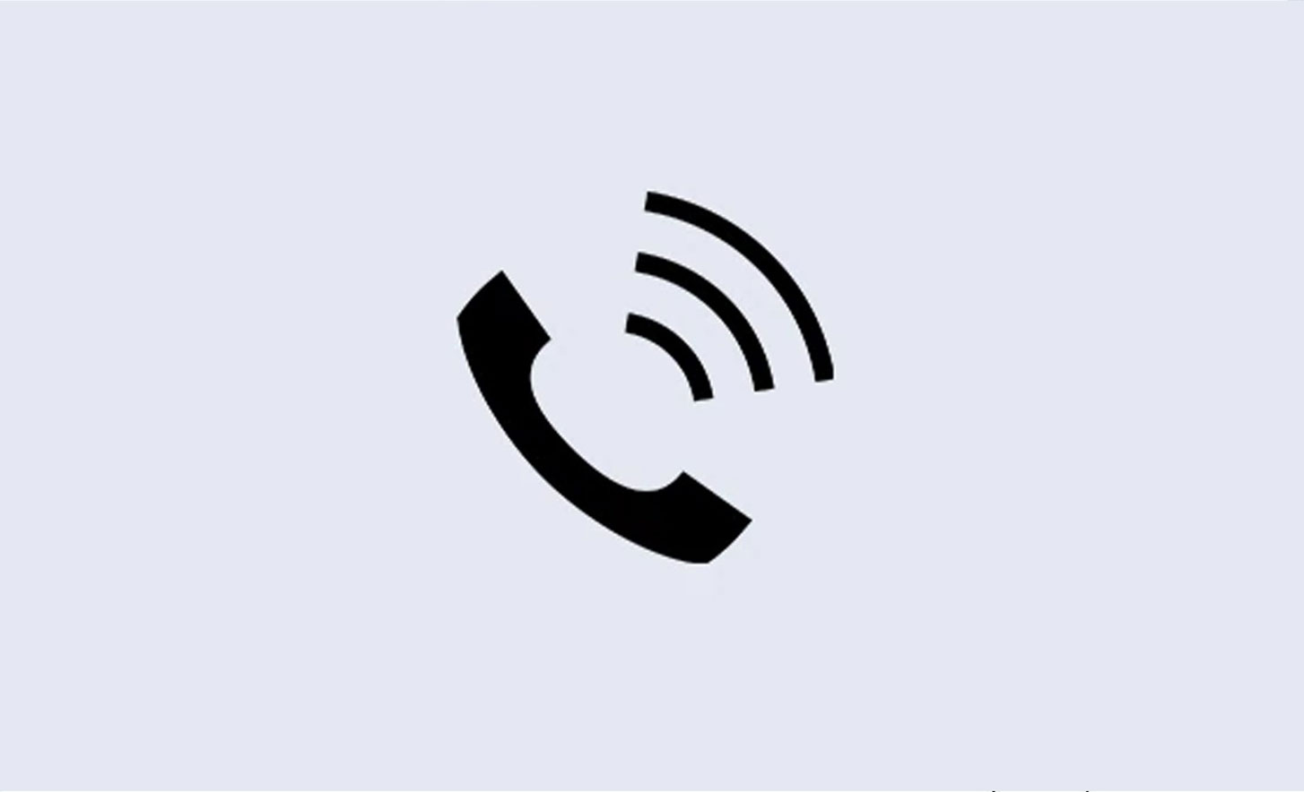 Abbildung eines Smartphonesymbols mit drei gewellten Linien darüber